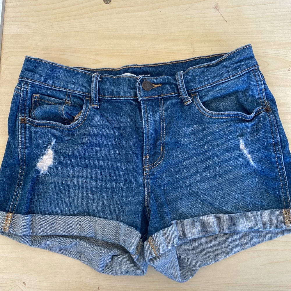 old navy ripped boyfriend shorts